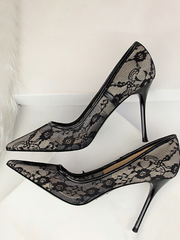 High-heeled, shallow-mouthed, pointed-toe mesh lace shoes