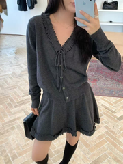 V-neck lace knitted sweater semi-ensemble set