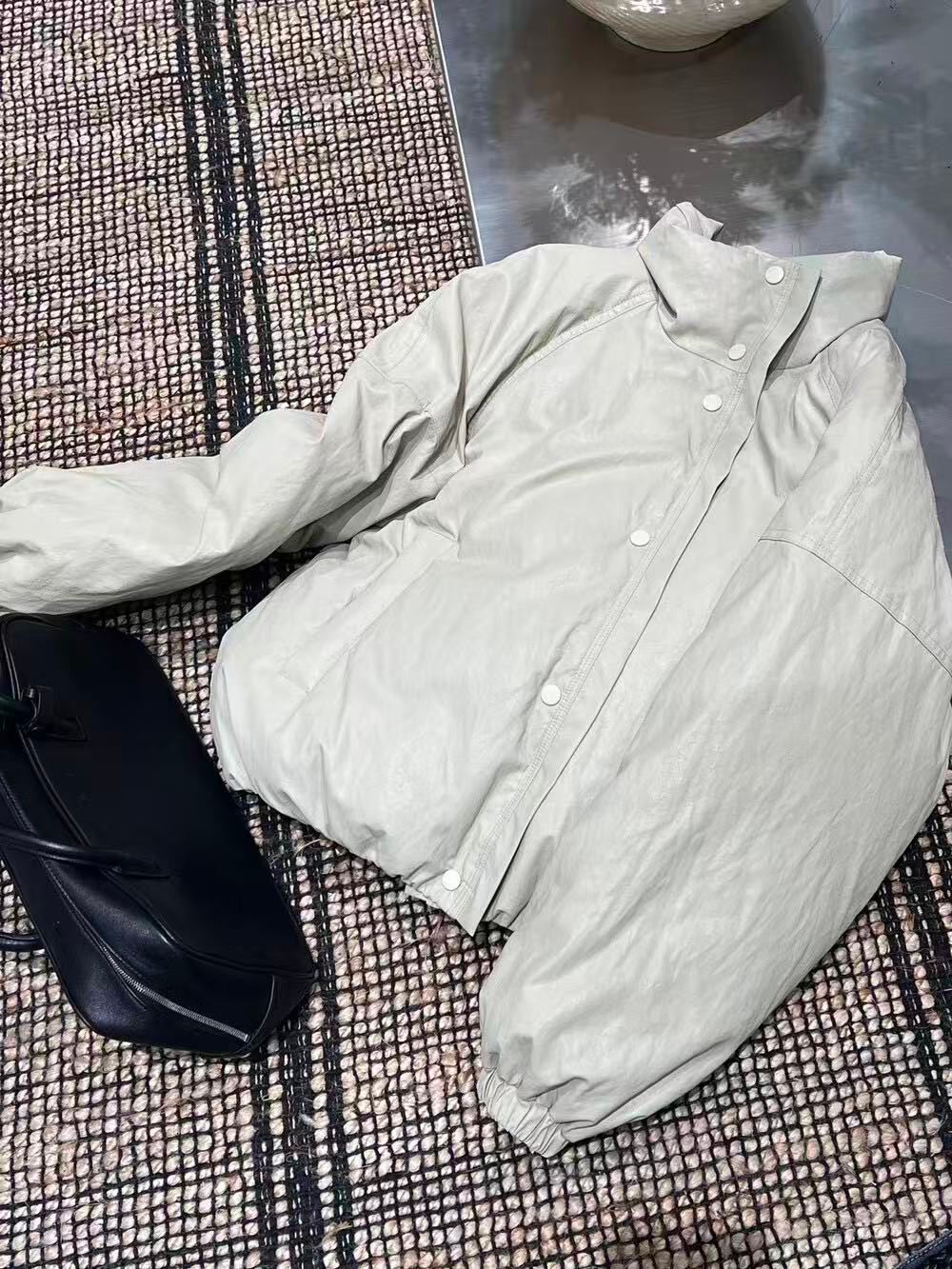 Women's leather casual down jacket Women's leather casual down jacket