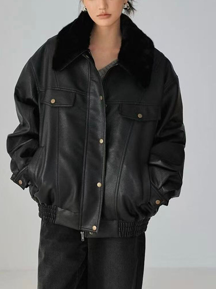 A detachable fashionable leather coat with a fur collar for women A detachable fashionable leather coat with a fur collar for women