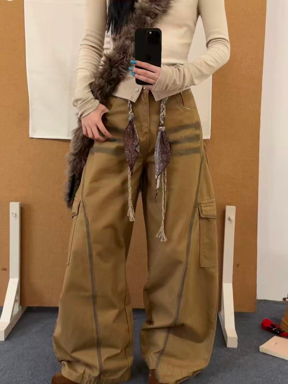 Loose and casual trousers for women with stitching Loose and casual trousers for women with stitching