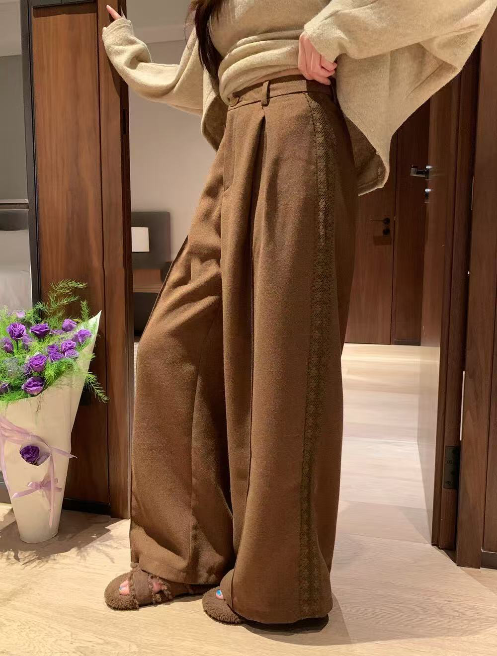 Women's side-cut lace pleated casual trousers Women's side-cut lace pleated casual trousers