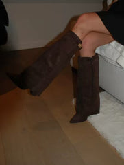 Metal-clasp mid-length boots