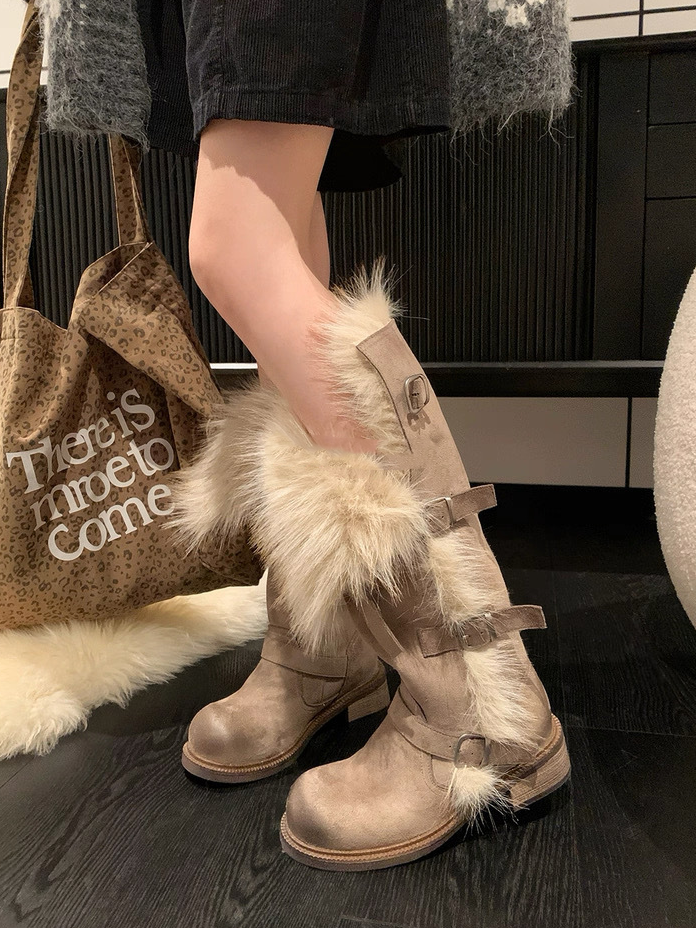 Fur-lined long boots, snow boots