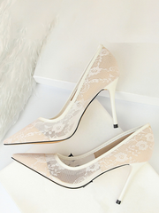 High-heeled, shallow-mouthed, pointed-toe mesh lace shoes
