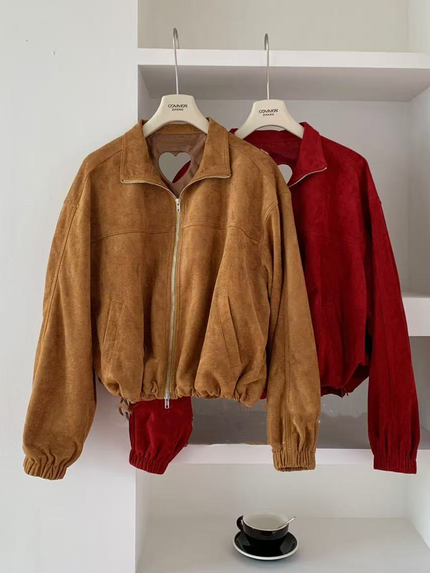 Heart-shaped hollow drawstring coat