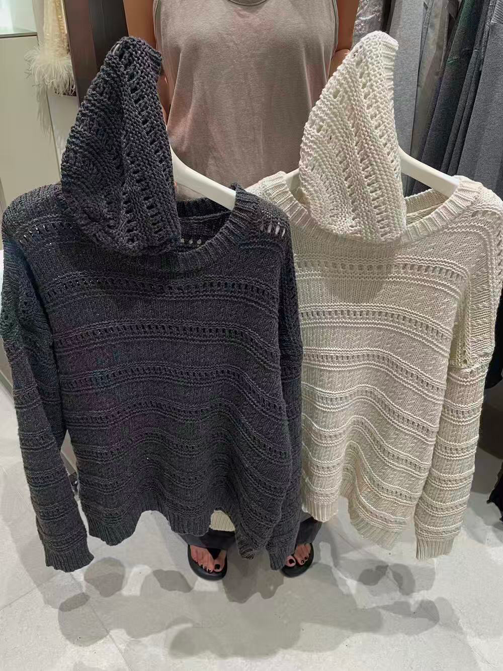 Loose knitted casual top for women (including hat)