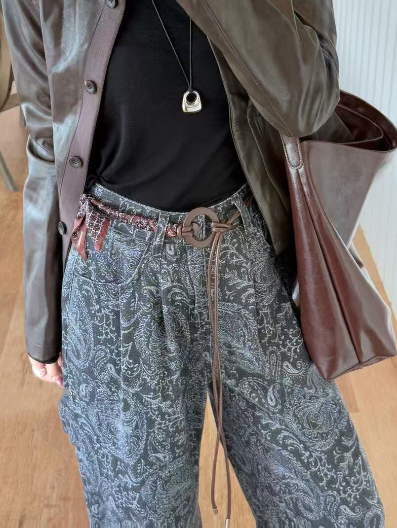 Ladies' retro and fashionable cashew flower printed jeans (with belt)