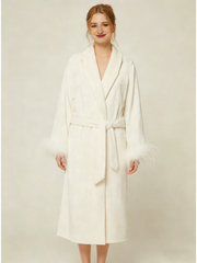 Coral fleece ocamel hair butterfly embroidered bathrobe